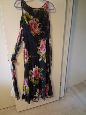Black Red Dress, 8